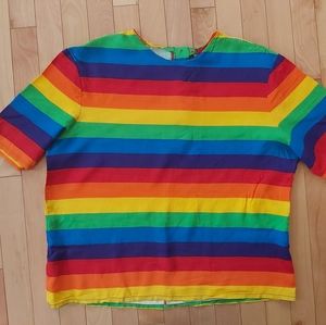 Amazing vintage rainbow tee